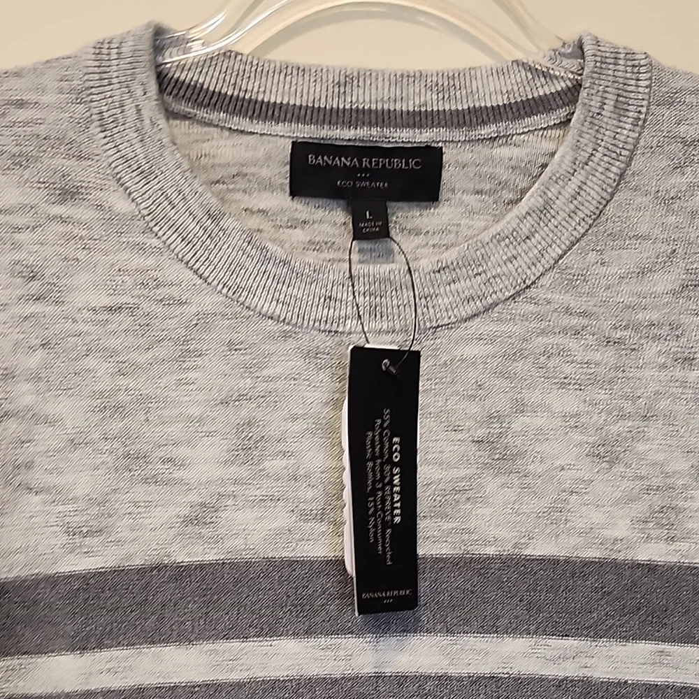 Banana Republic Cotton Blend Light Gray & Charcoal Crewneck Sweater